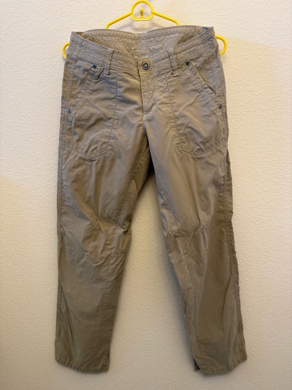 Kuhl Women's Tan Size 4P Chino Pants